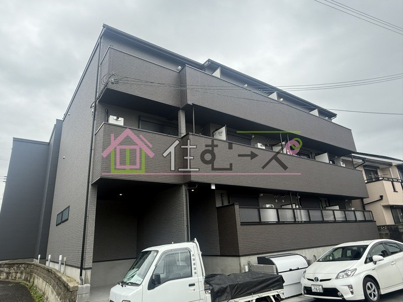 セレニティ下木田Ｂ棟 外観