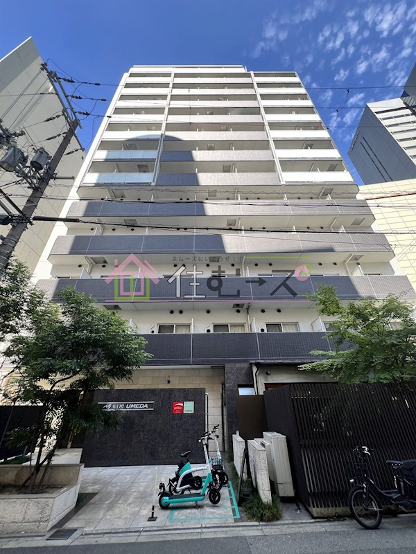 W.O.B.UMEDA 外観