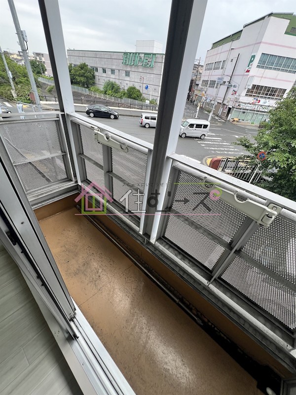 タップエイト ベランダ