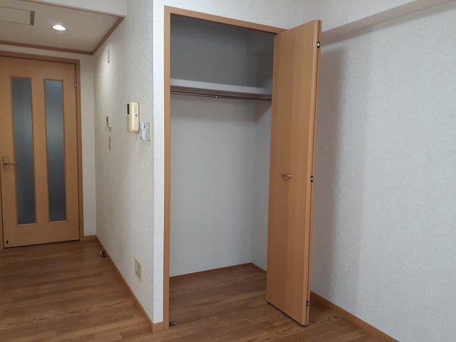 リバーサイドＯＮＥ その他3