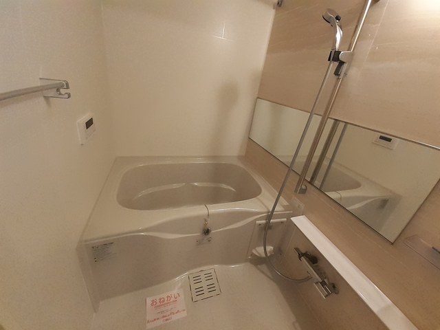 ｃａｍｏｕｒ 風呂画像