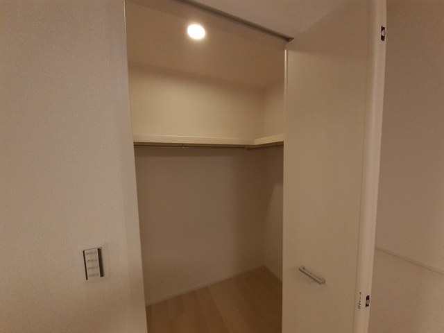 ラゴム　コティ その他3