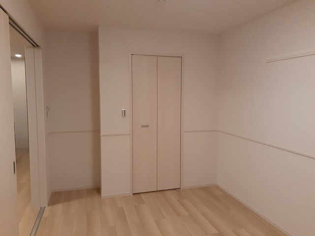 ラゴム　コティ その他8