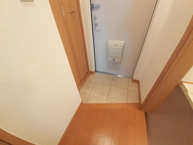 コーラル　ガーデン 玄関