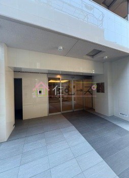 エグゼ大阪CITYアインツ 玄関