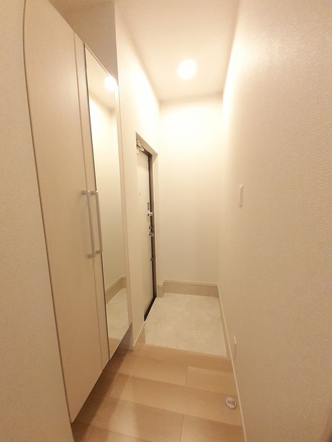 メゾン　エスポワール 玄関