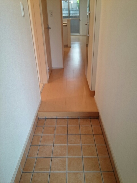 エスポワールドミール 玄関