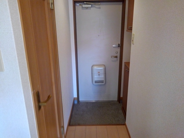 リュエル　ヴィラ 玄関