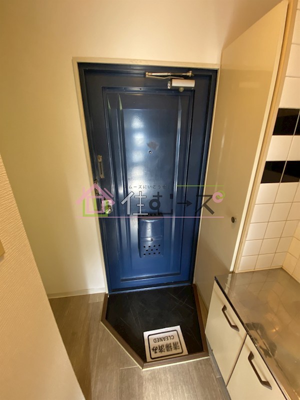 ブルーメイト 玄関