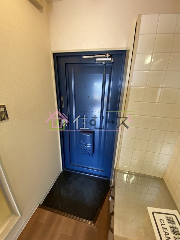 ブルーメイト 玄関