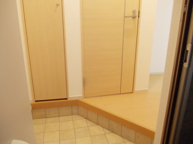 サザンウイング 玄関