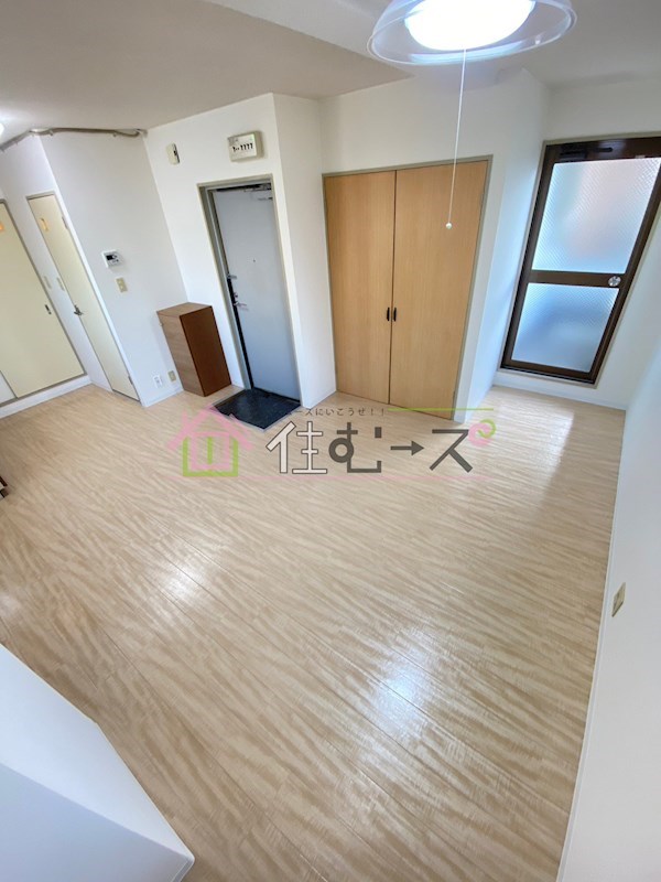 ロイヤルハイツ加賀屋 ベッドルーム