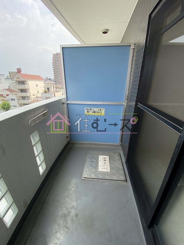 クレセント都島 ベランダ