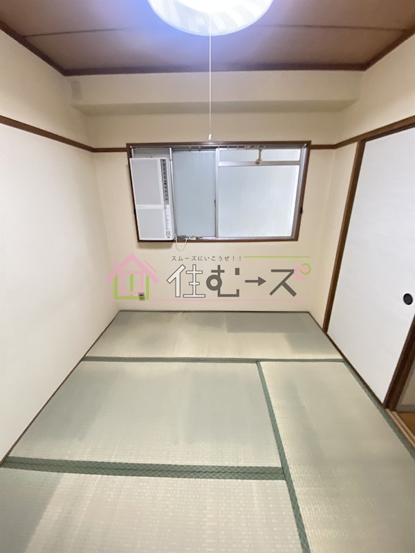 村井マンション ベッドルーム