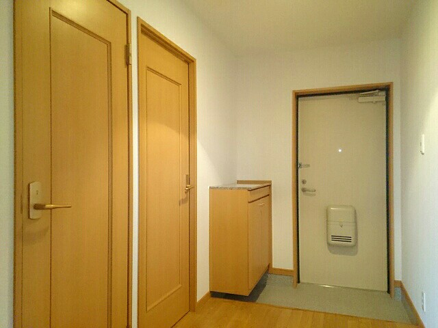グランデ　フィオーレ 玄関