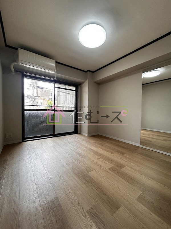 メゾンコウエイ ベッドルーム