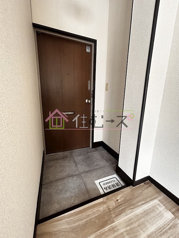 豊崎成弘ビル 玄関