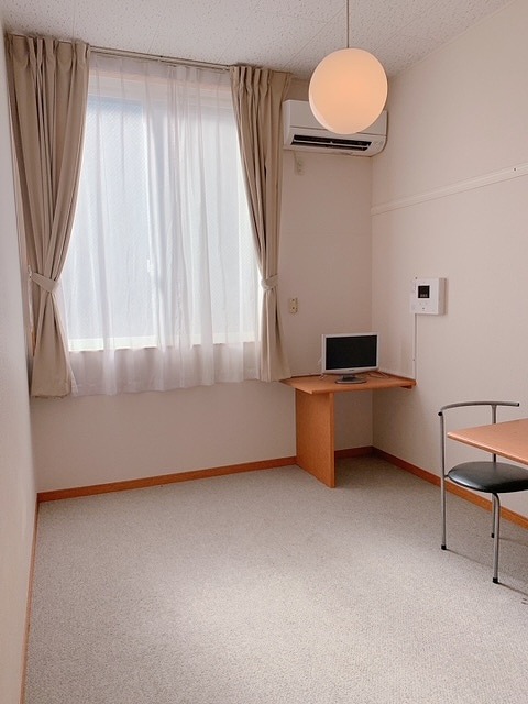 レオパレスＭａｒｕｔａｋａ ベッドルーム