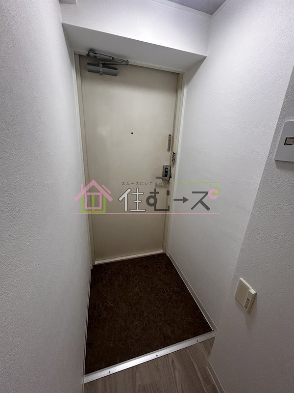 昭和ジャパンライフ 玄関