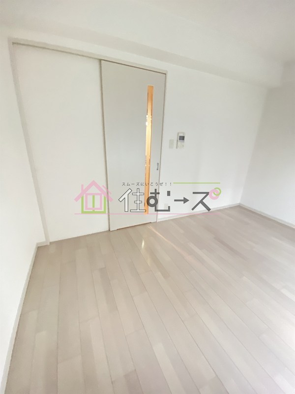 クレビオス難波EAST リビング