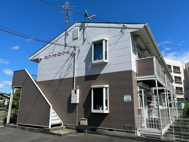 セゾン・ドゥ・エトワール 外観