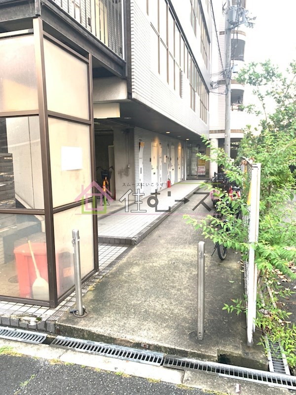 シティーコーポ西今川 エントランス
