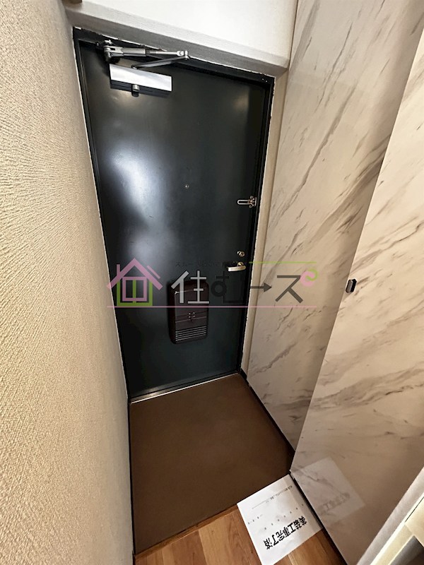 シティホームズ針中野P1 玄関