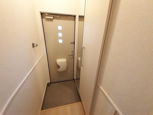 プラシード 玄関