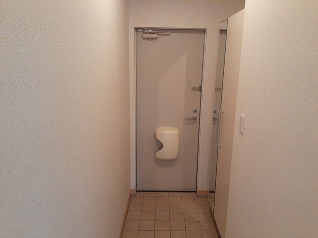 コージーキャトルズ仲蔵 玄関