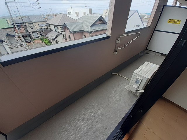 ブランドール板原 ベランダ