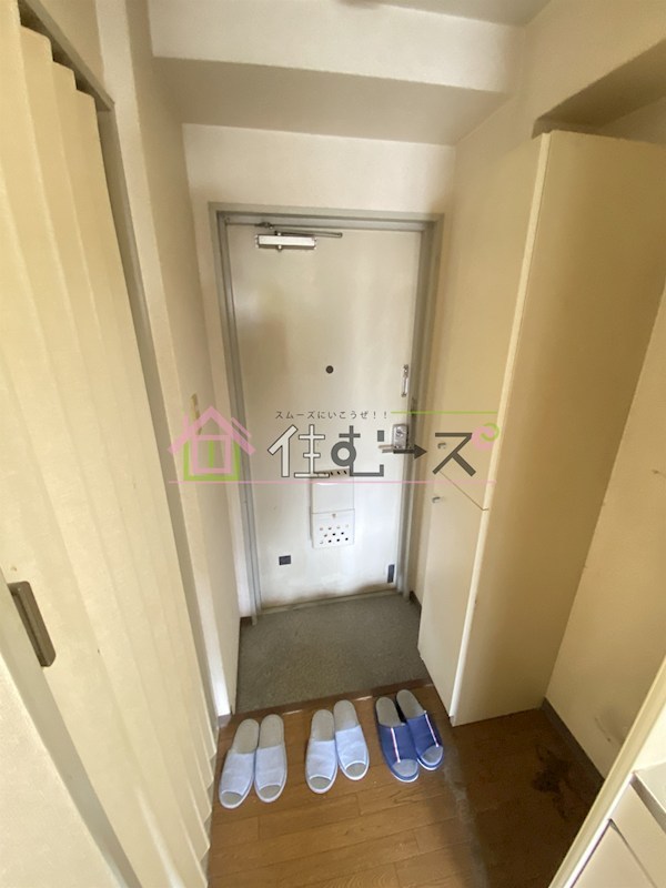 白樺ハイツ城東 玄関