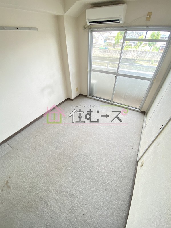 白樺ハイツ城東 ベッドルーム