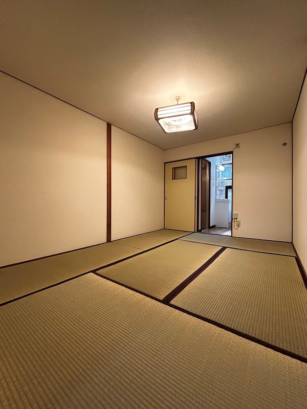 井上貸家橋本町 リビング