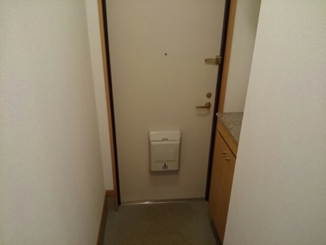 ヴィラ上住吉 玄関