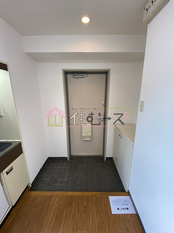 エスリード塚本 玄関