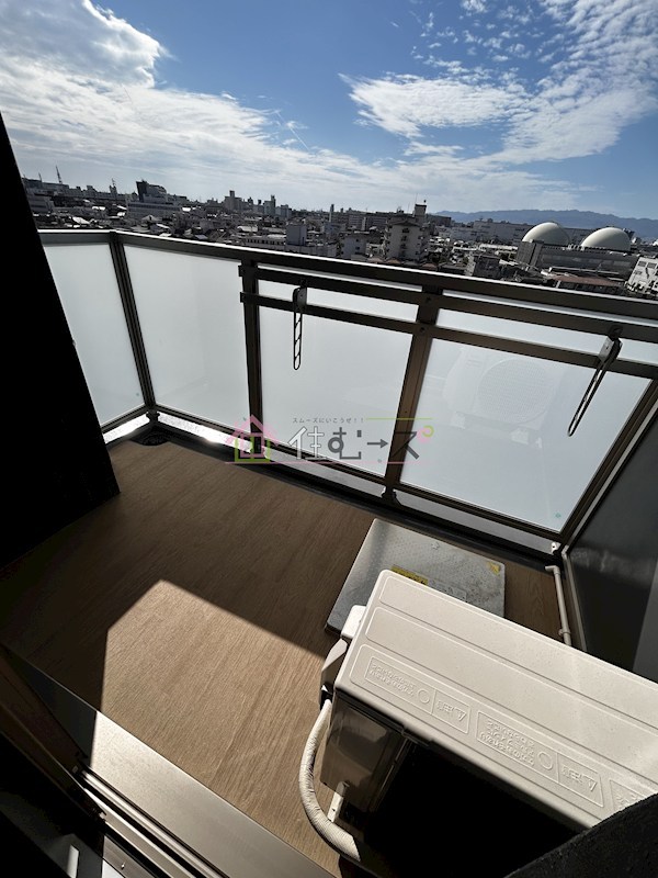 アドバンス大阪ビヤン ベランダ