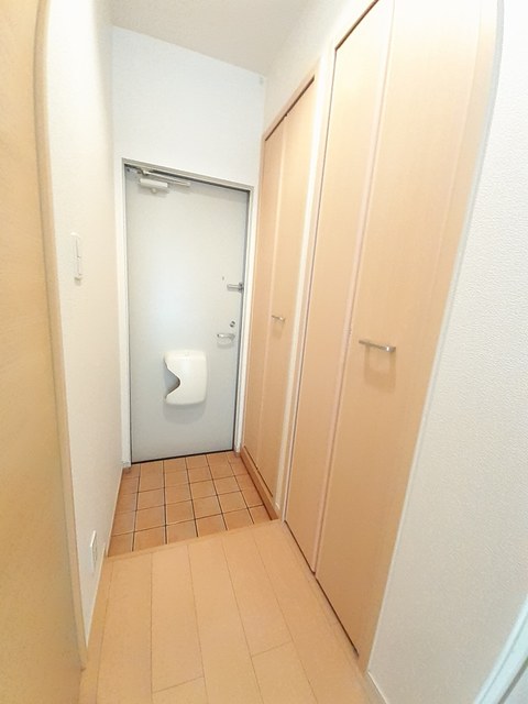 オランジュ 玄関