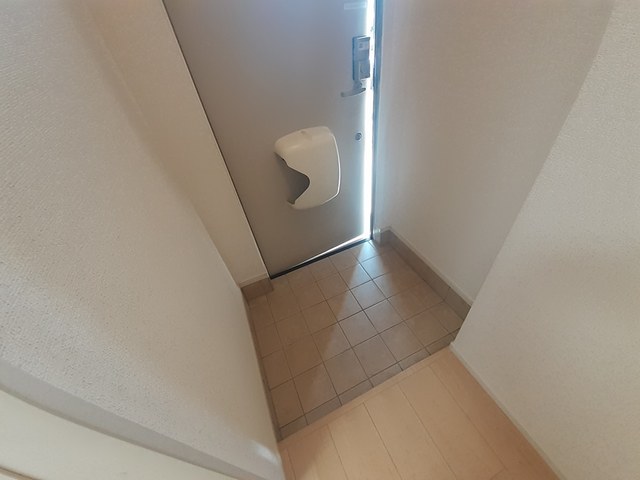 フォンデ 玄関
