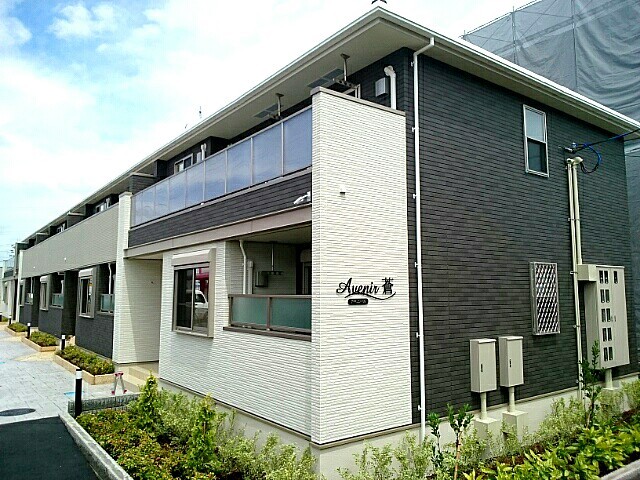 ＡＶＥＮＩＲ蒼 外観