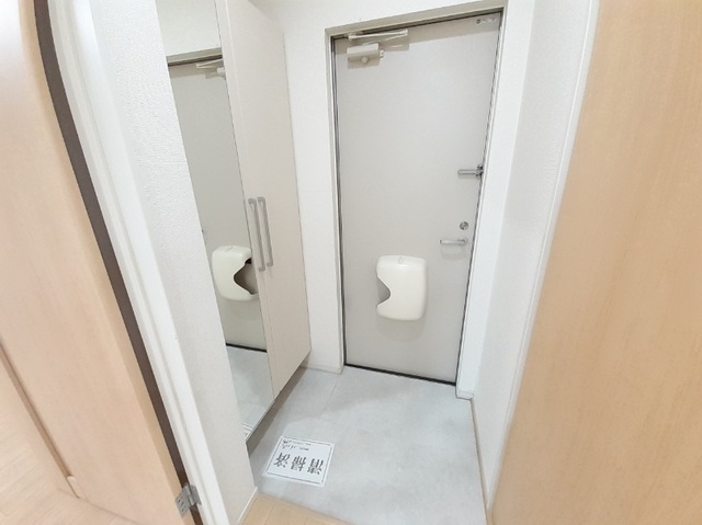 シェーネ 玄関