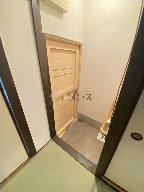 長居マンション 玄関