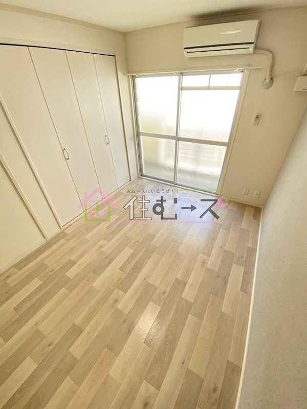 美里マンション ベッドルーム