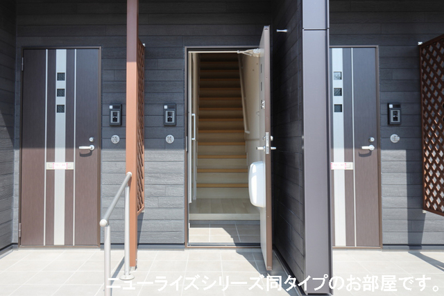 ニューライズ　プリモ　喜連 玄関