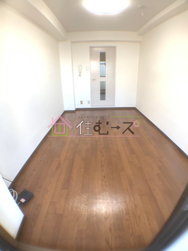 三恵十三東ハイツ リビング