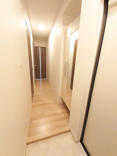 メゾンルミネ　中町 玄関