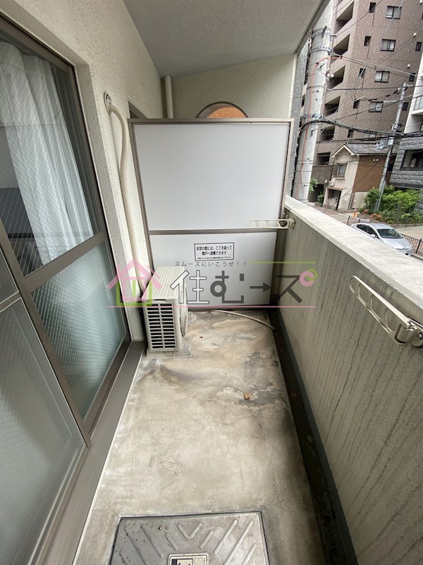 インペリアル靭本町 ベランダ