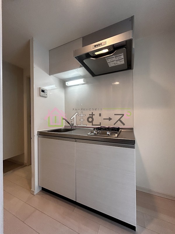 クレビオス難波EAST キッチン