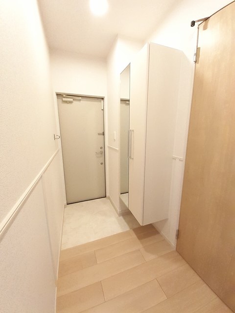 ミッテ　１号館 玄関