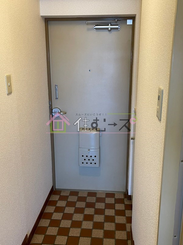 千林グランドハイツ北 玄関