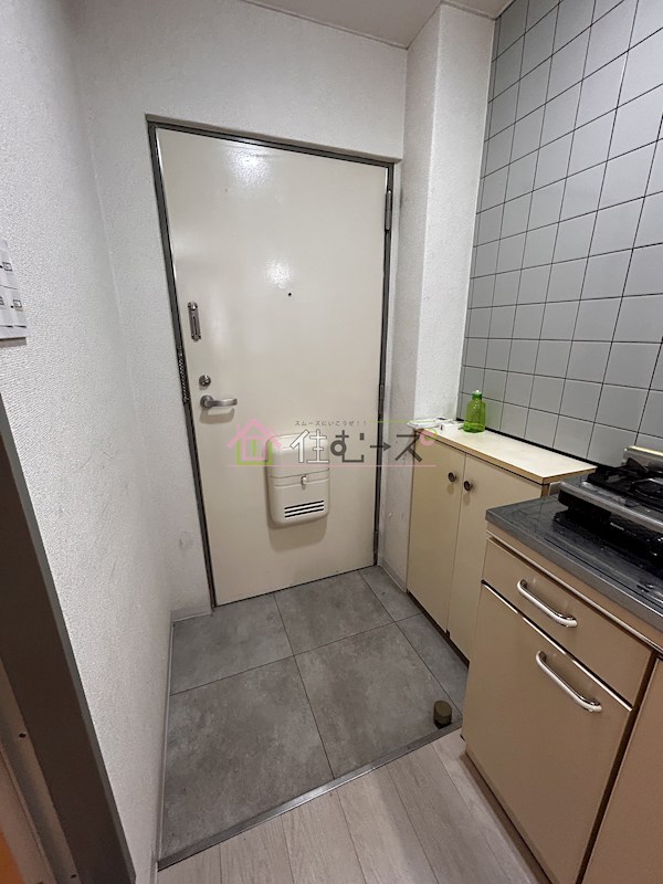アベニュー西住之江 玄関